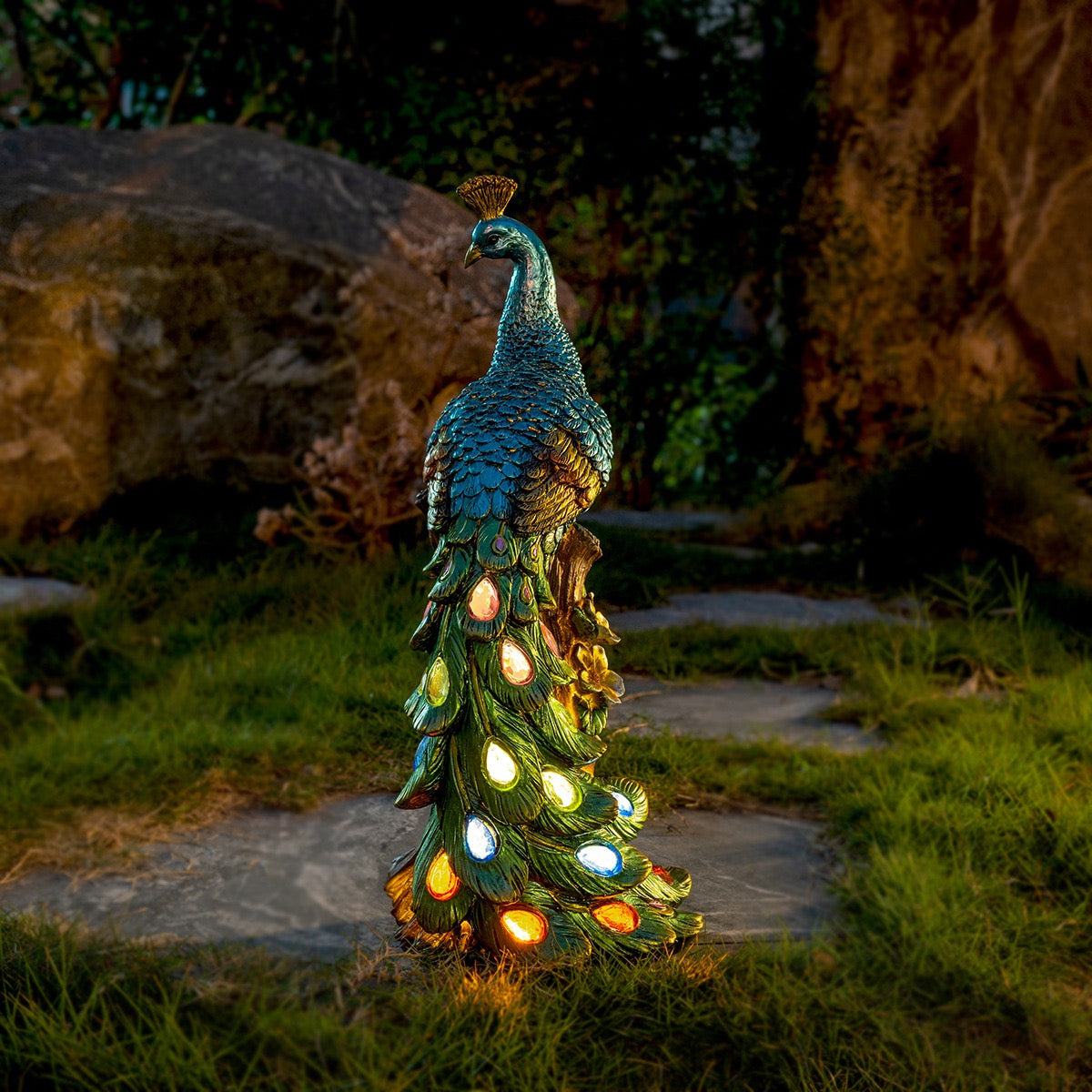 1pc Resin Crafts Colorful Solar Lights, White Peacock