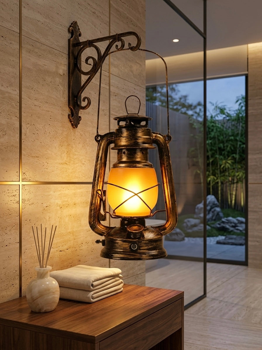 Old-Style Portable Glass Horse Lantern