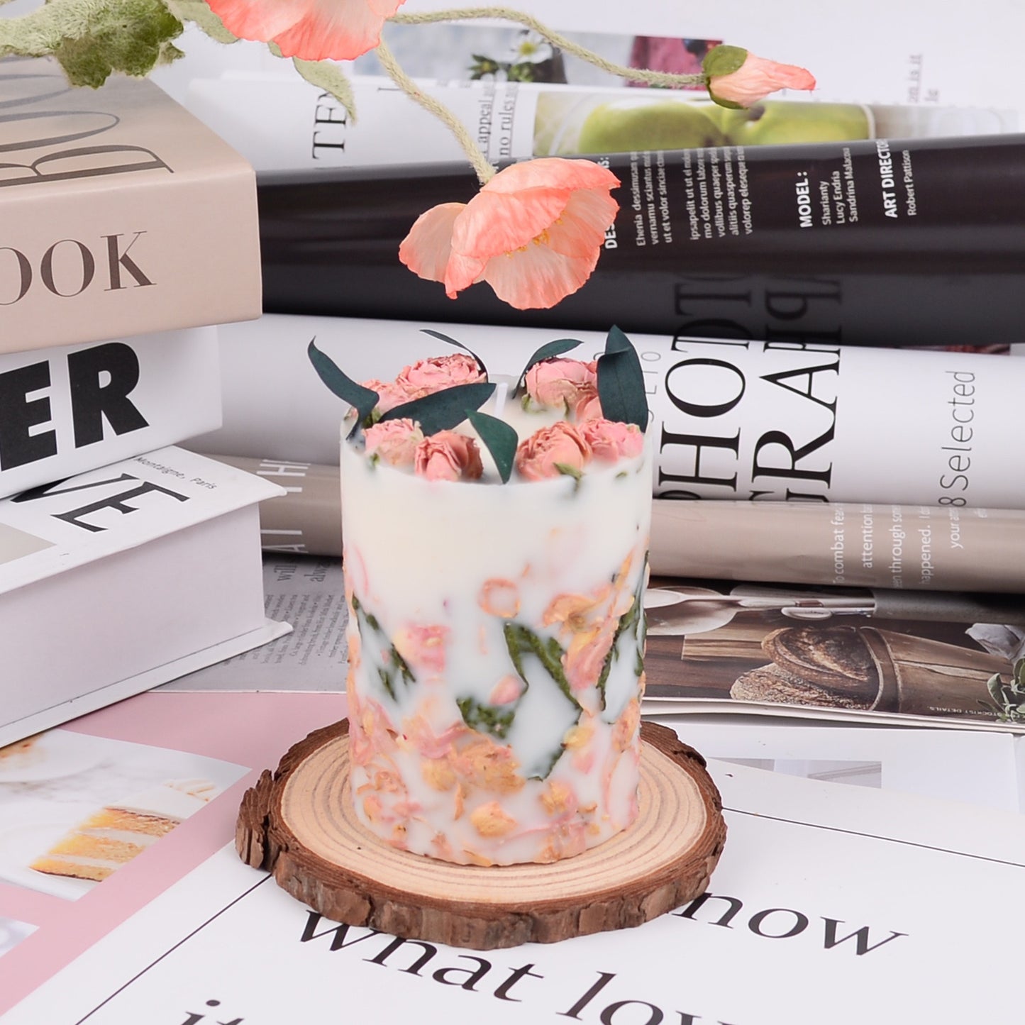 Scented candle rose